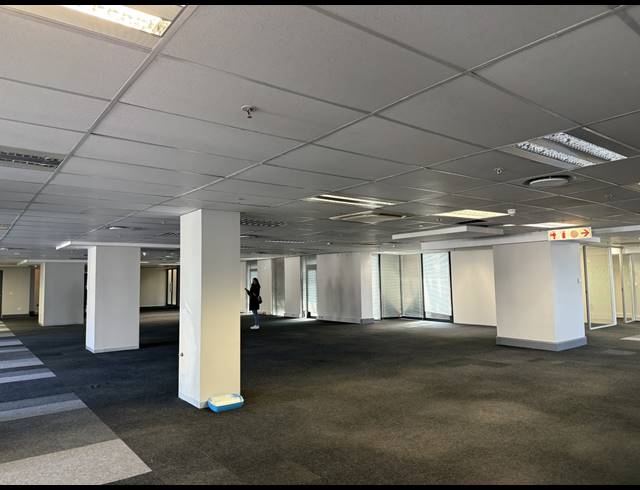 2,173M² OFFICE TO LET IN CAPE TOWN CITY CENTRE